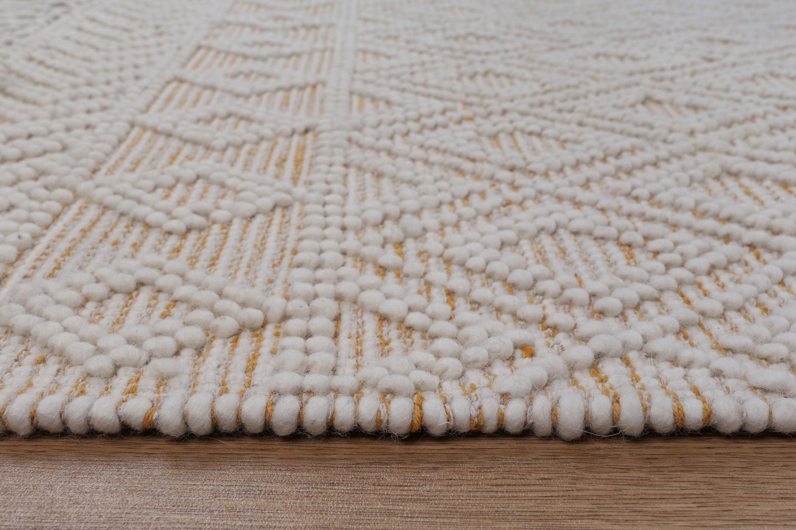 Perla Ada Mustard Rug