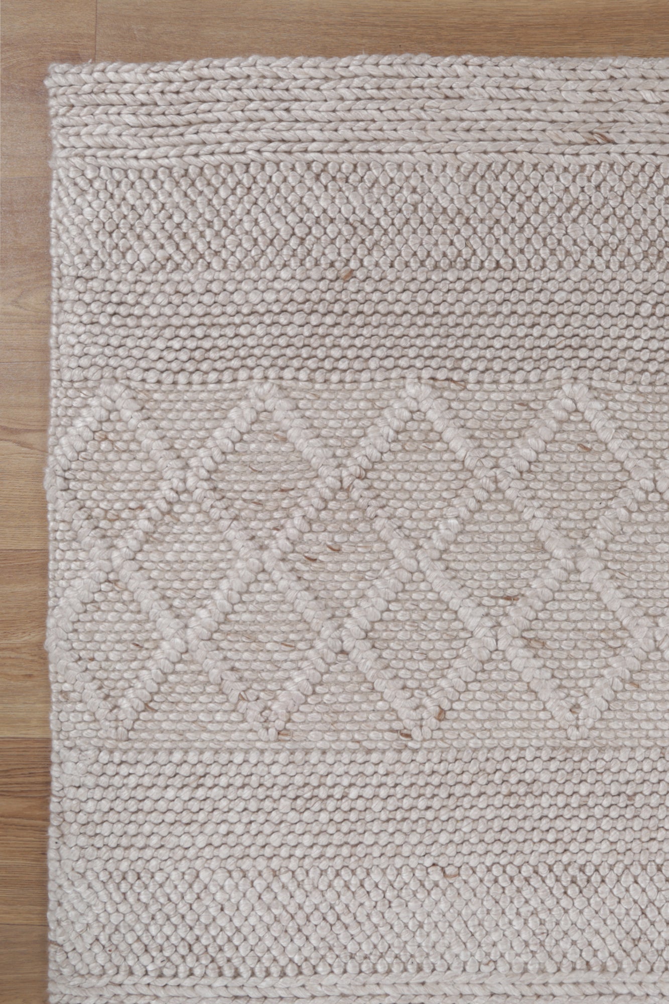Bella Natural Wool Rug