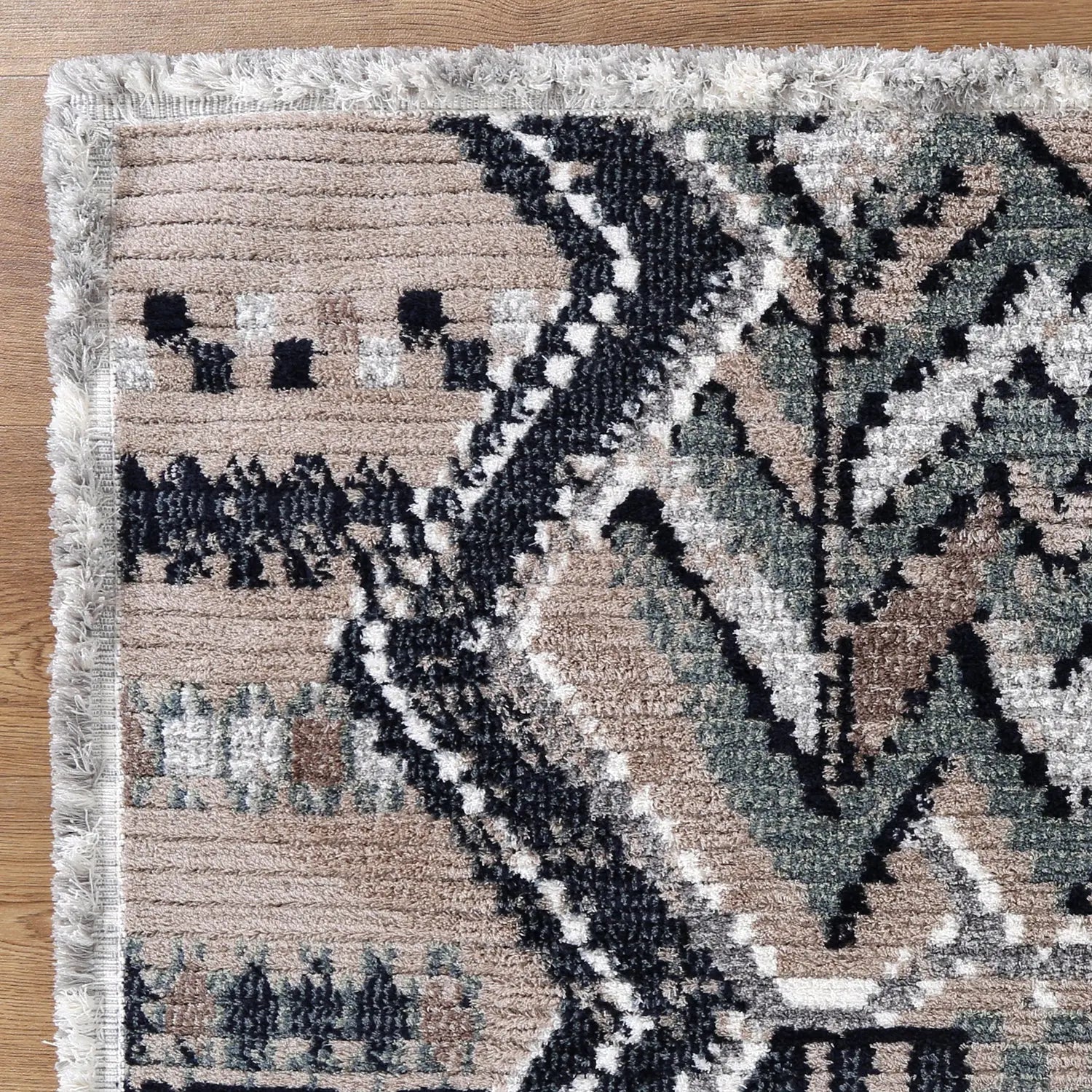 Luka Shaggy Green Colour Rug - Rugs - Rugs a Million