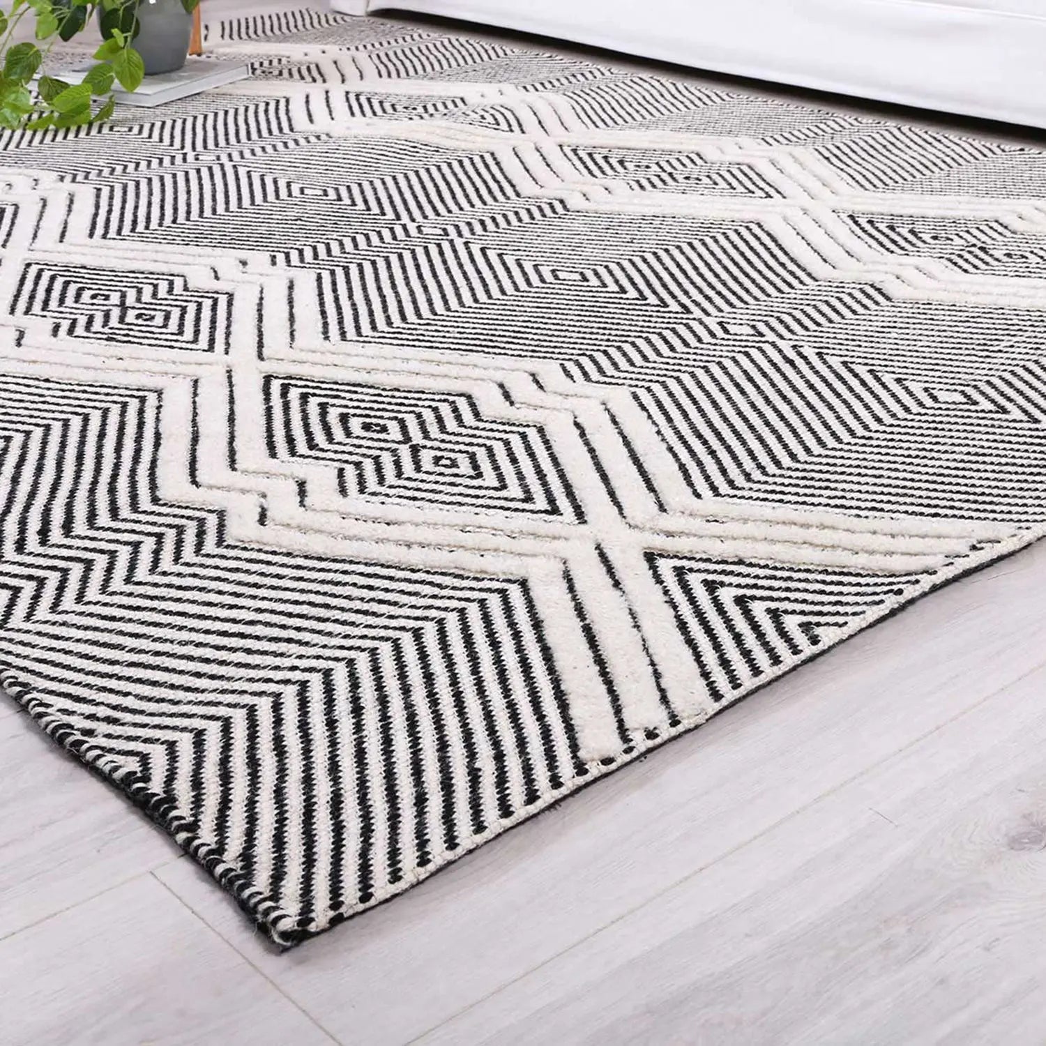 Ovis Ivory Wool Rug - Rugs - Rugs a Million